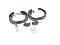 Задние тормозные колодки Bosch  0 204 114 518