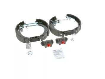 Bosch 0 204 114 518 <span>тормозные колодки задние</span>