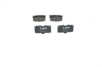Bosch 0 986 494 398 <span>тормозные колодки передние</span>